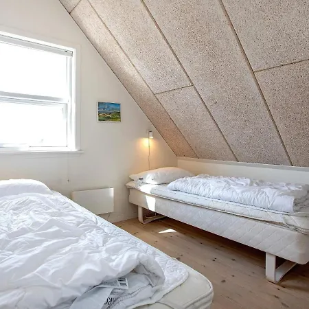 8 Person Holiday In Nyaraló